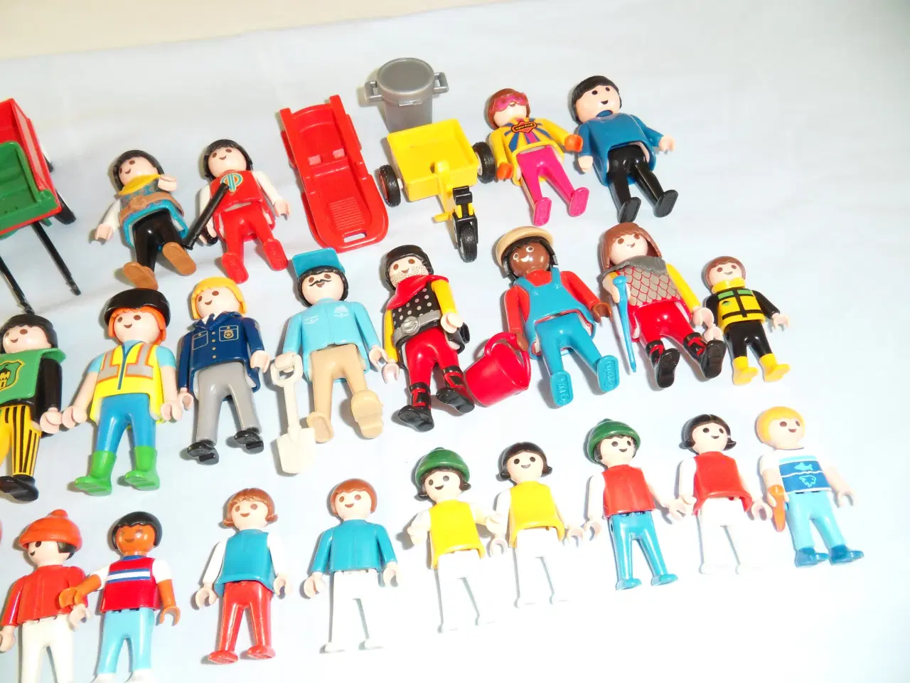 Billede 3 - Playmobil og Geobra. Figurer. Store og små mv.