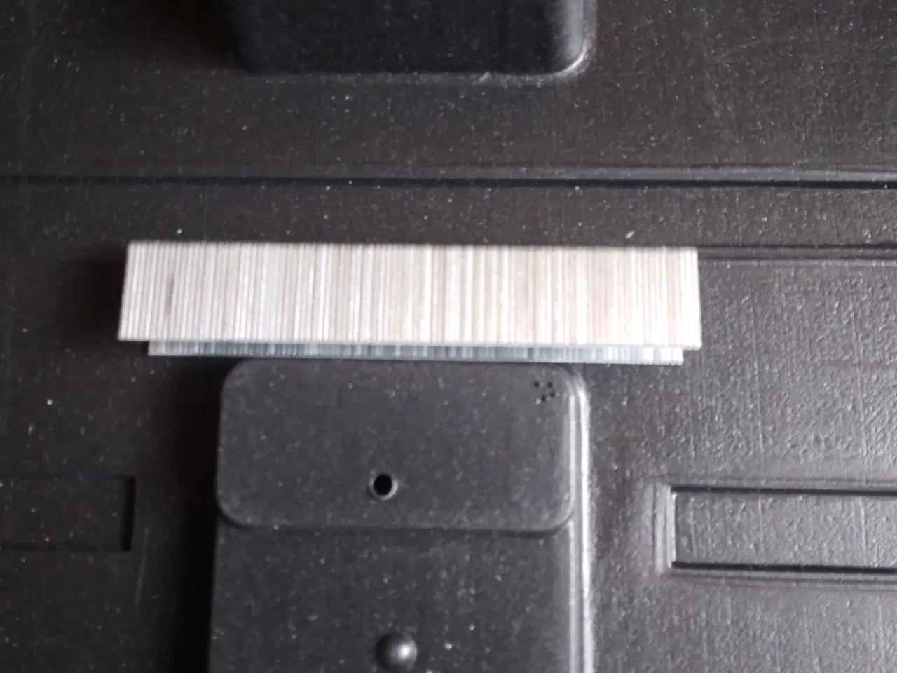 Billede 10 - Hæftepistol til trykluft med kuffert