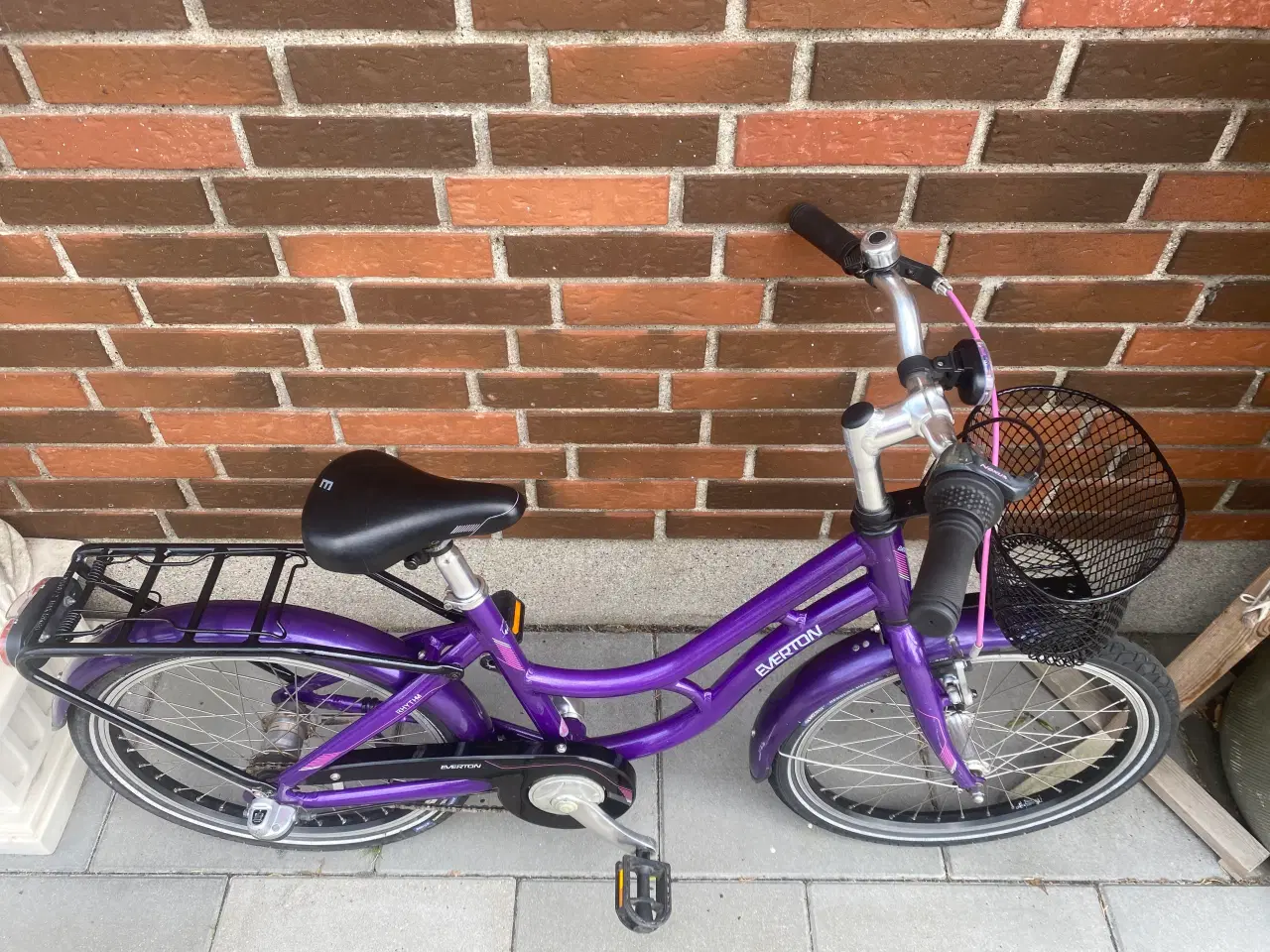 Billede 2 - Købt til 4499 kr 20 tommer prinsesse cykel 