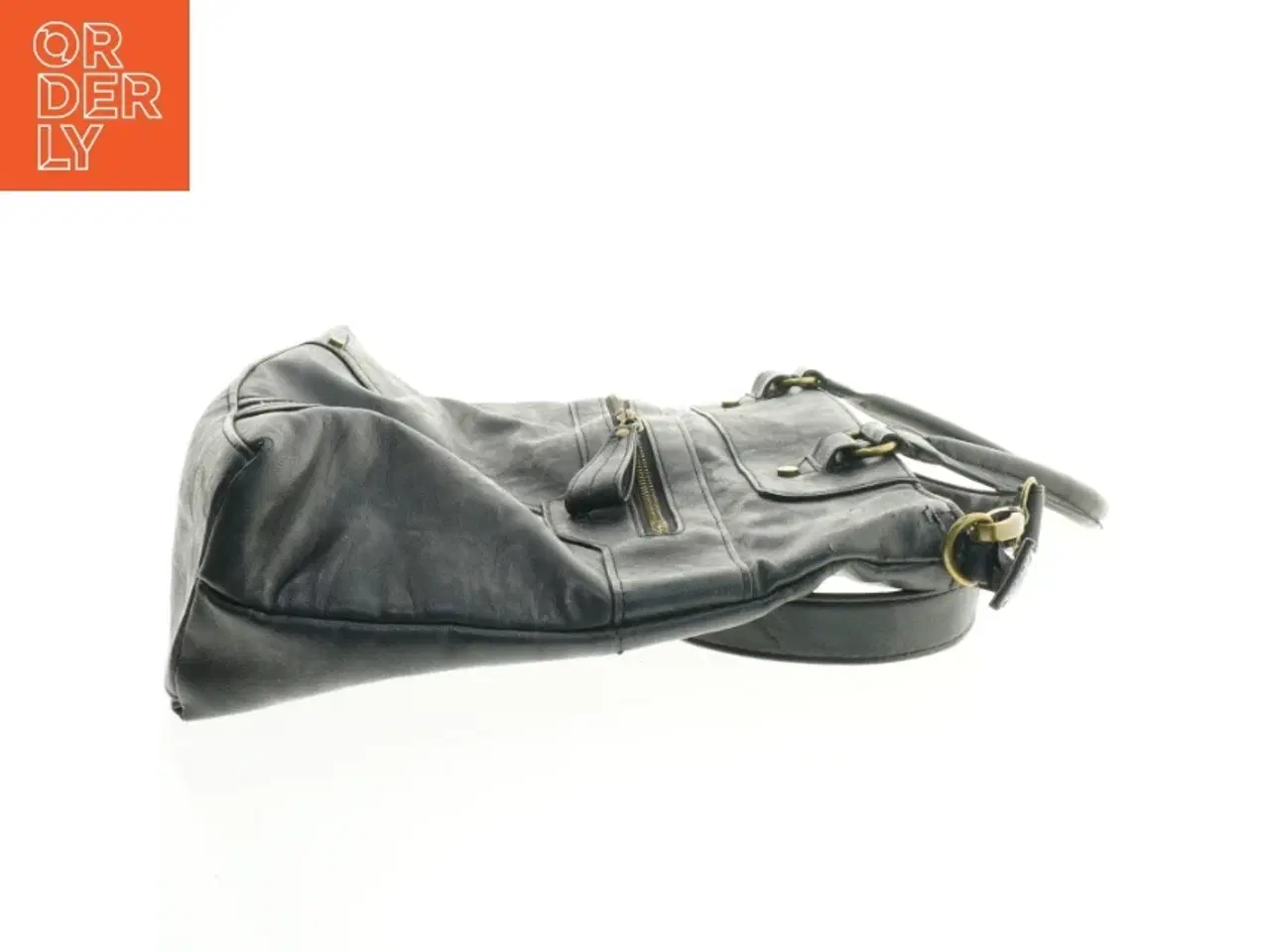 Billede 3 - Stor sort skuldertaske fra The Monte (str. 43x29 cm)