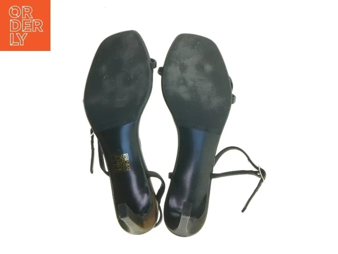 Billede 5 - Sorte hælsandaler fra Billi Bi (str. 38 )
