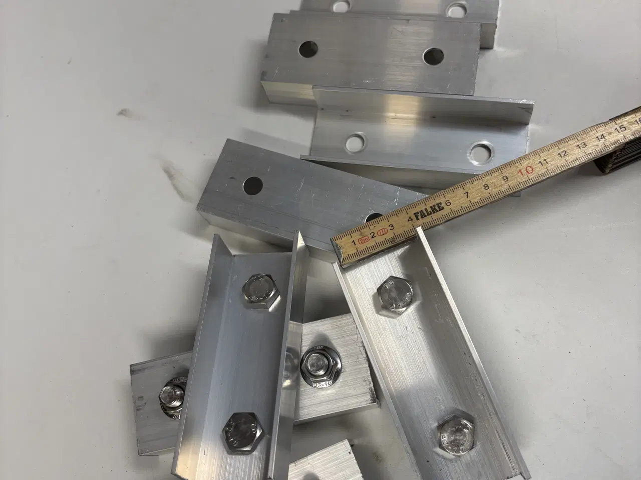 Billede 1 - Samle beslag til solcelle skinner