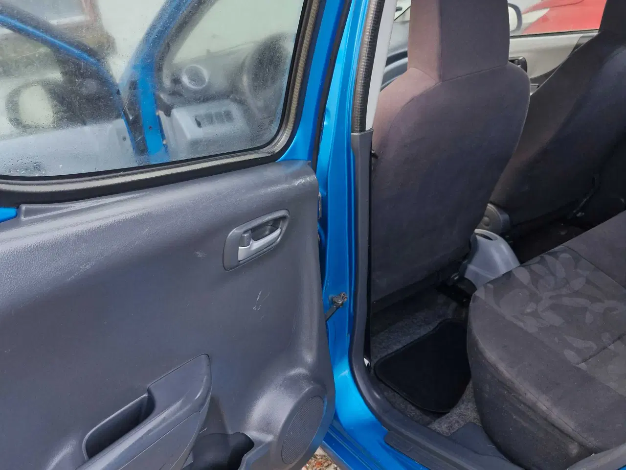 Billede 7 - Fin lille øko bil