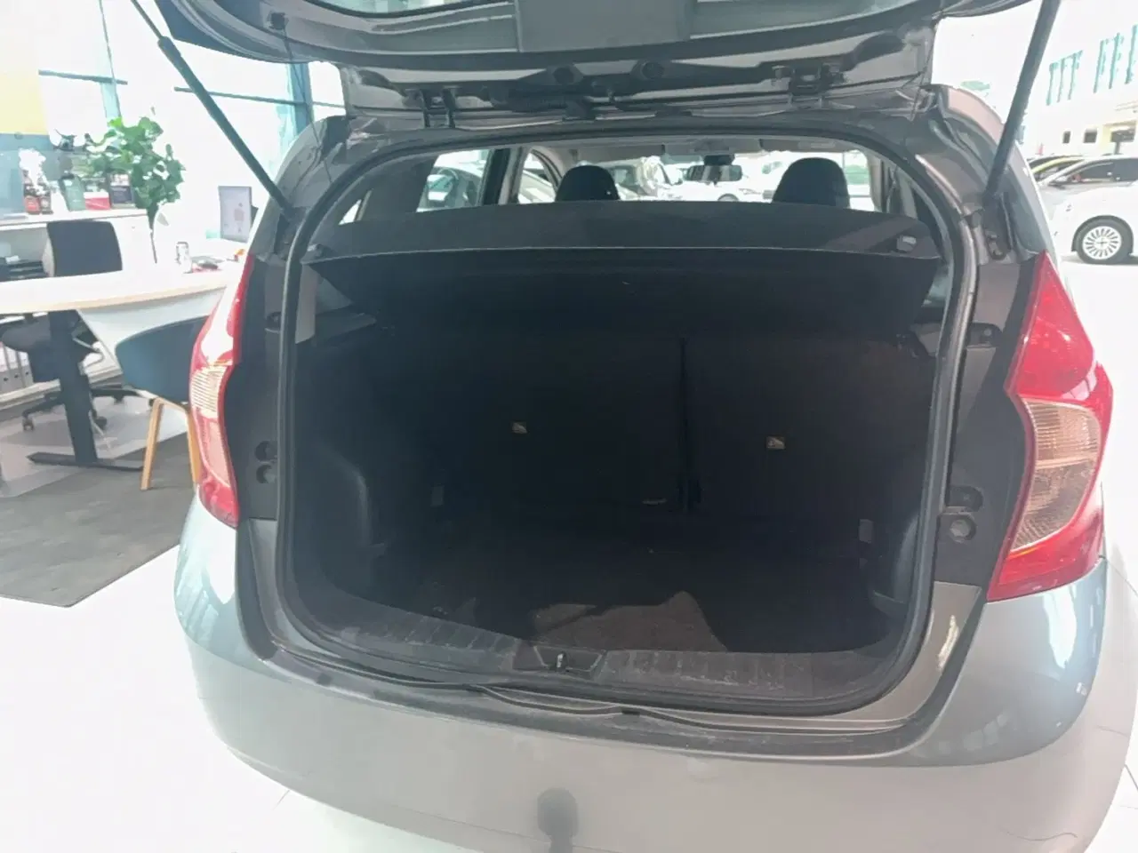 Billede 5 - Nissan NOTE Acenta Tech 1.2 .Benzin