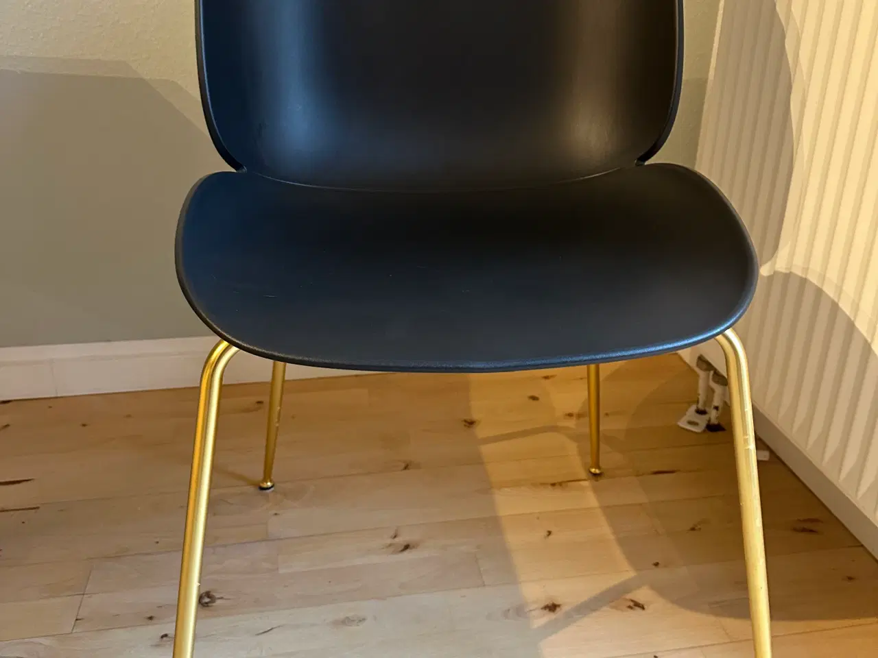 Billede 3 - Gubi spisebordstole 