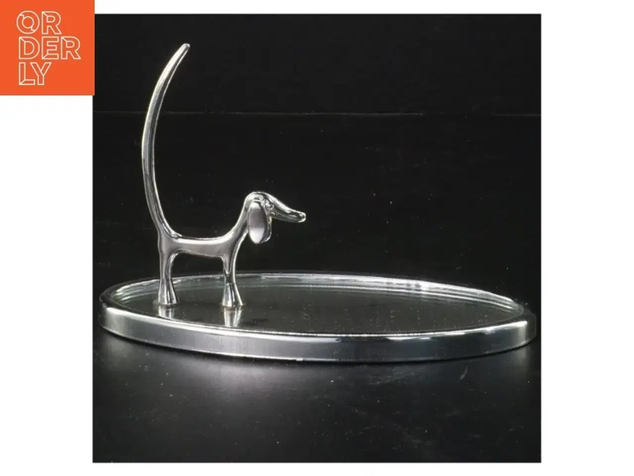 Billede 2 - Smykkestativ med hundedesign (str. 16,5x8 cm)