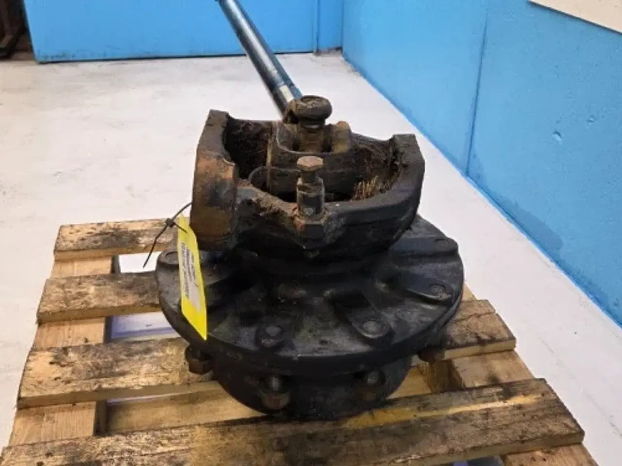 Billede 9 - Massey Ferguson 6290 Hjulnav L. 3903809M11