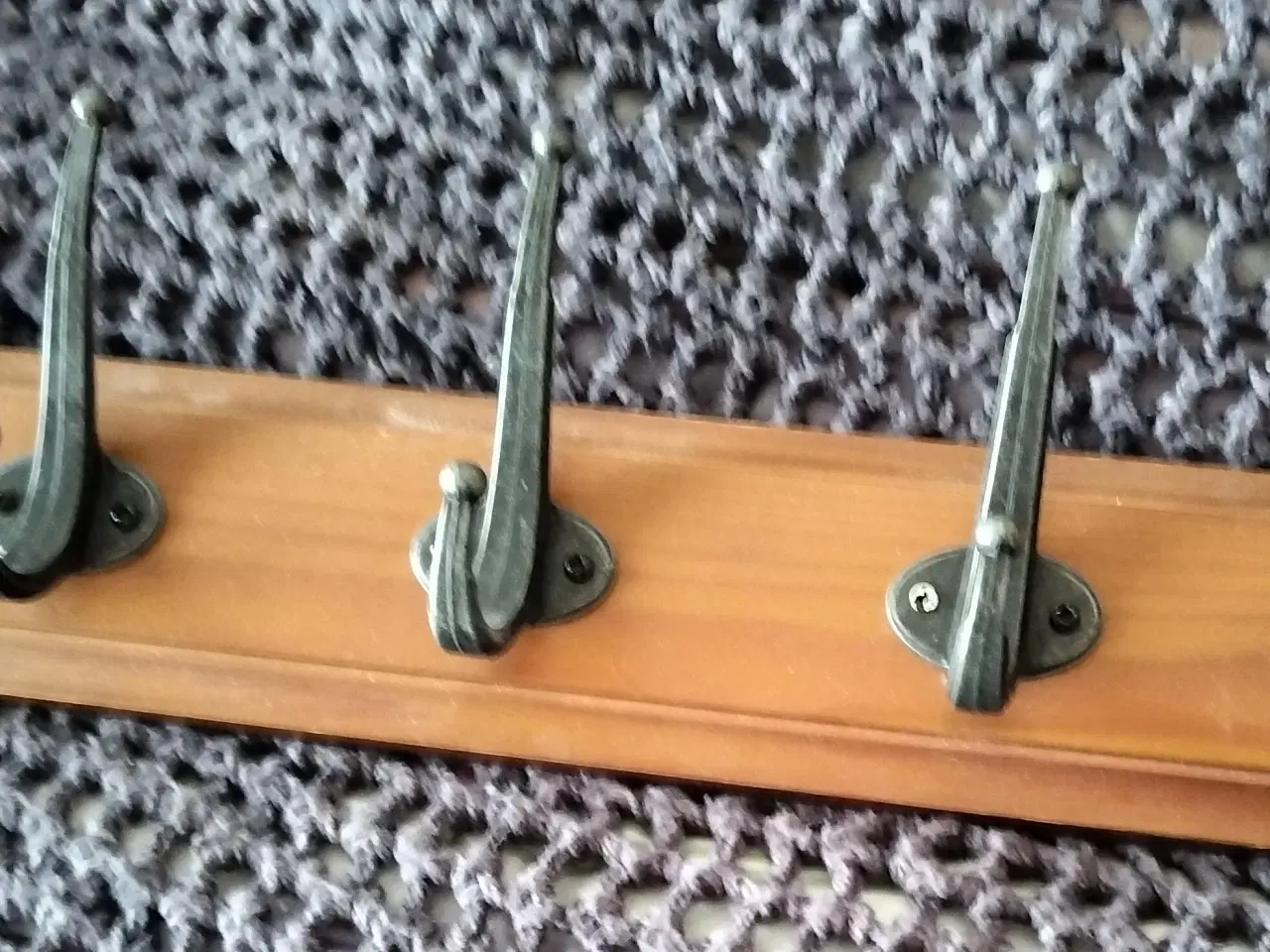 Billede 1 - Flot lille knagerække