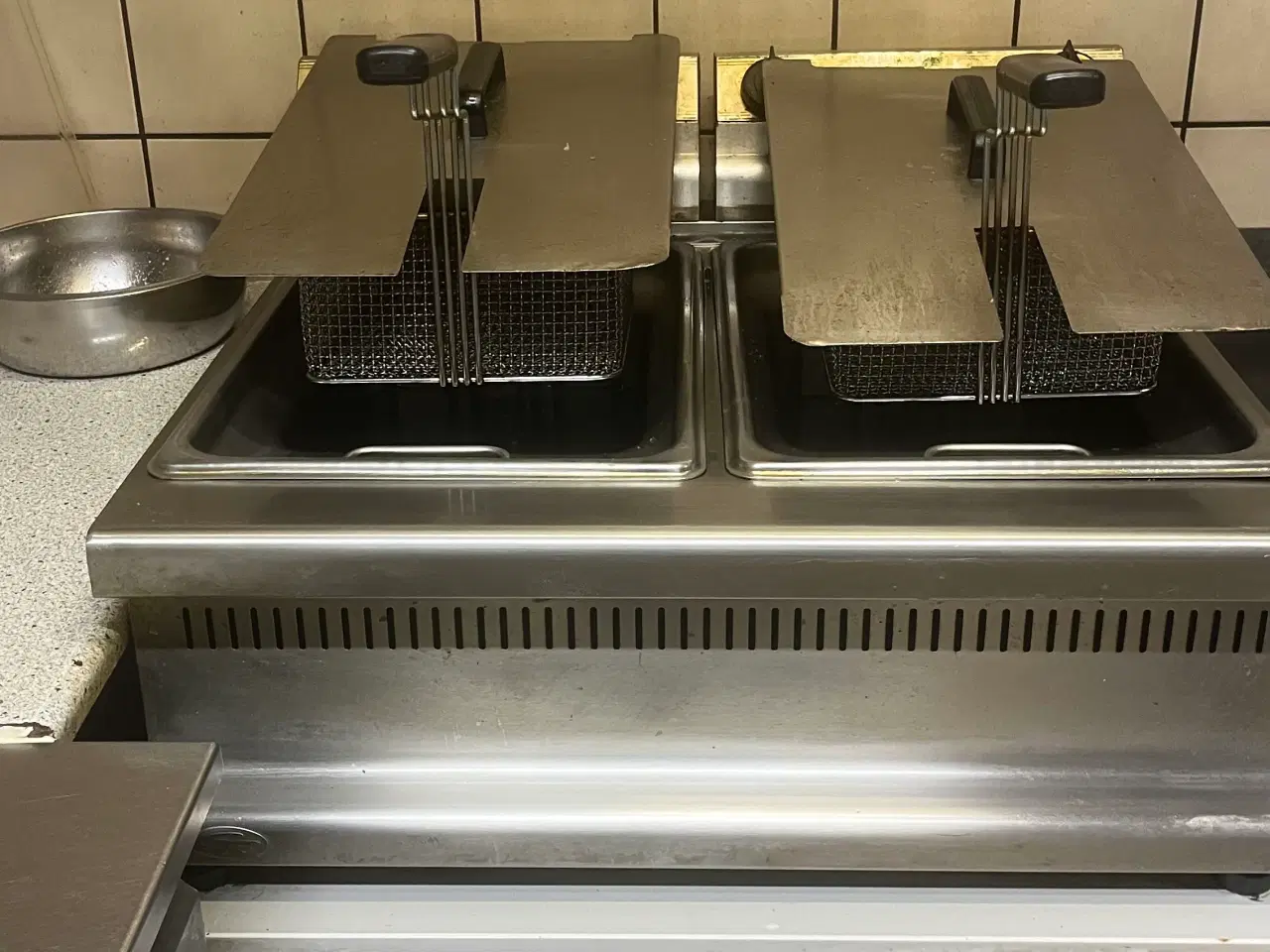 Billede 2 - Alt inventar fra pizzaria sælges