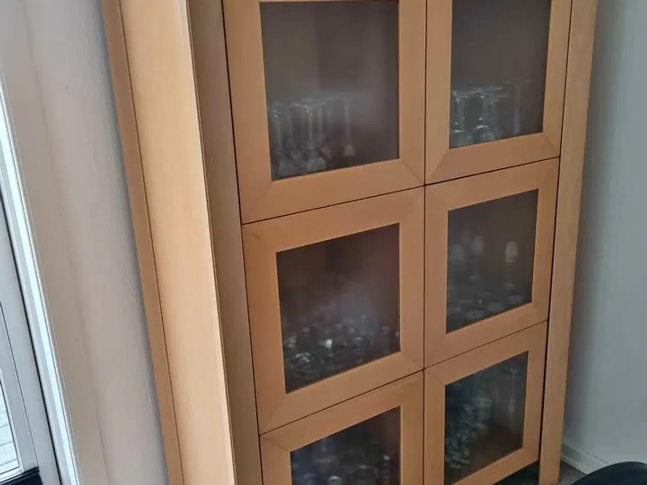 Billede 2 - Skovby Vitrineskab