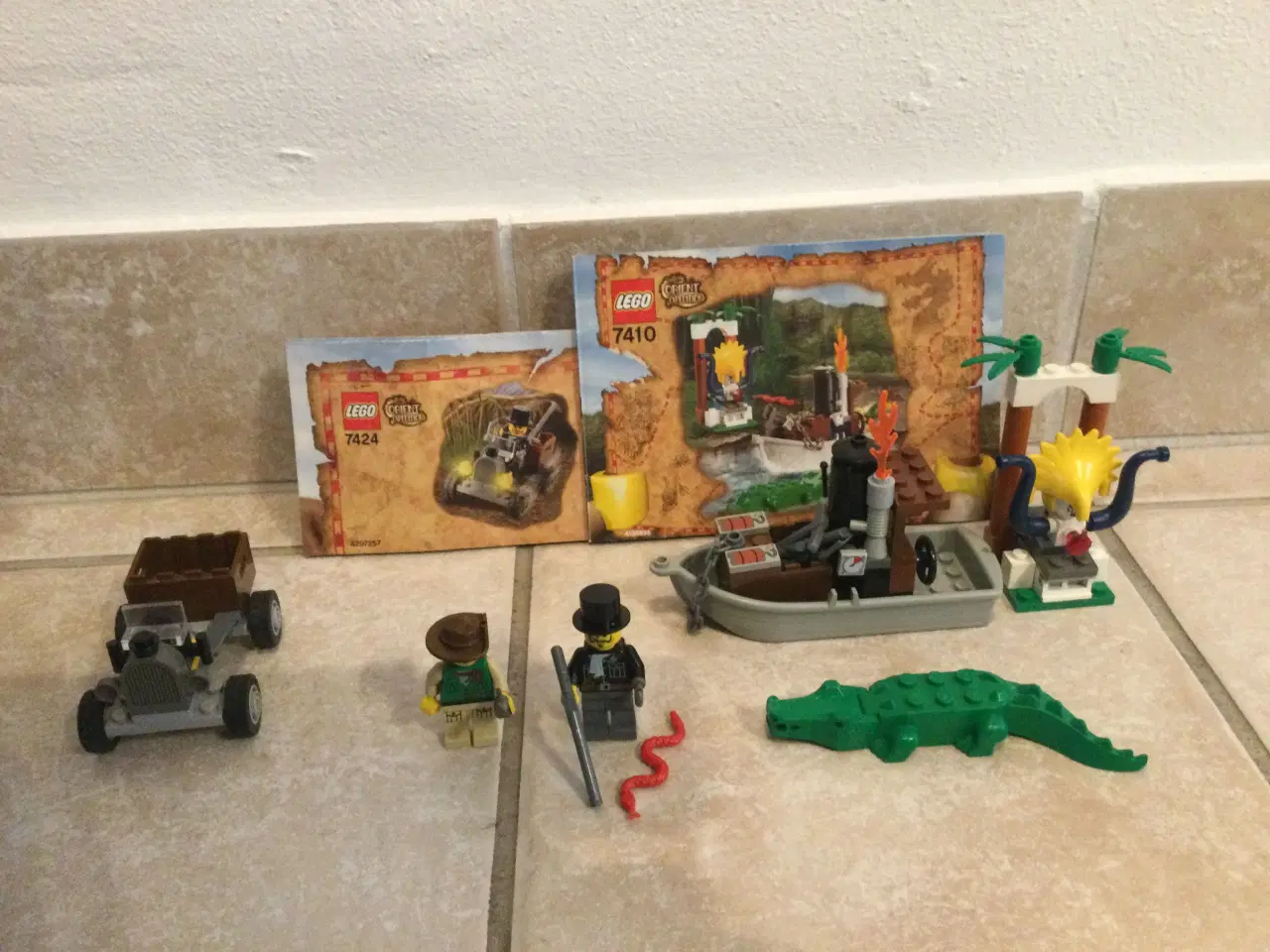Billede 1 - Lego Orient Ewpedition samling 7424 og 7410