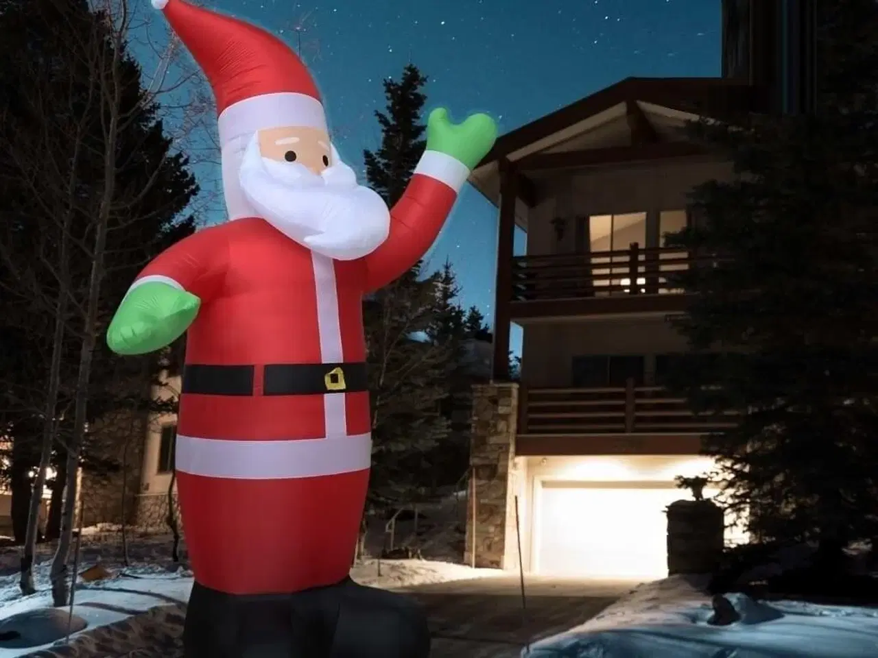 Billede 1 - Oppustelig julemand med LED-lys str. XXL IP20 600 cm