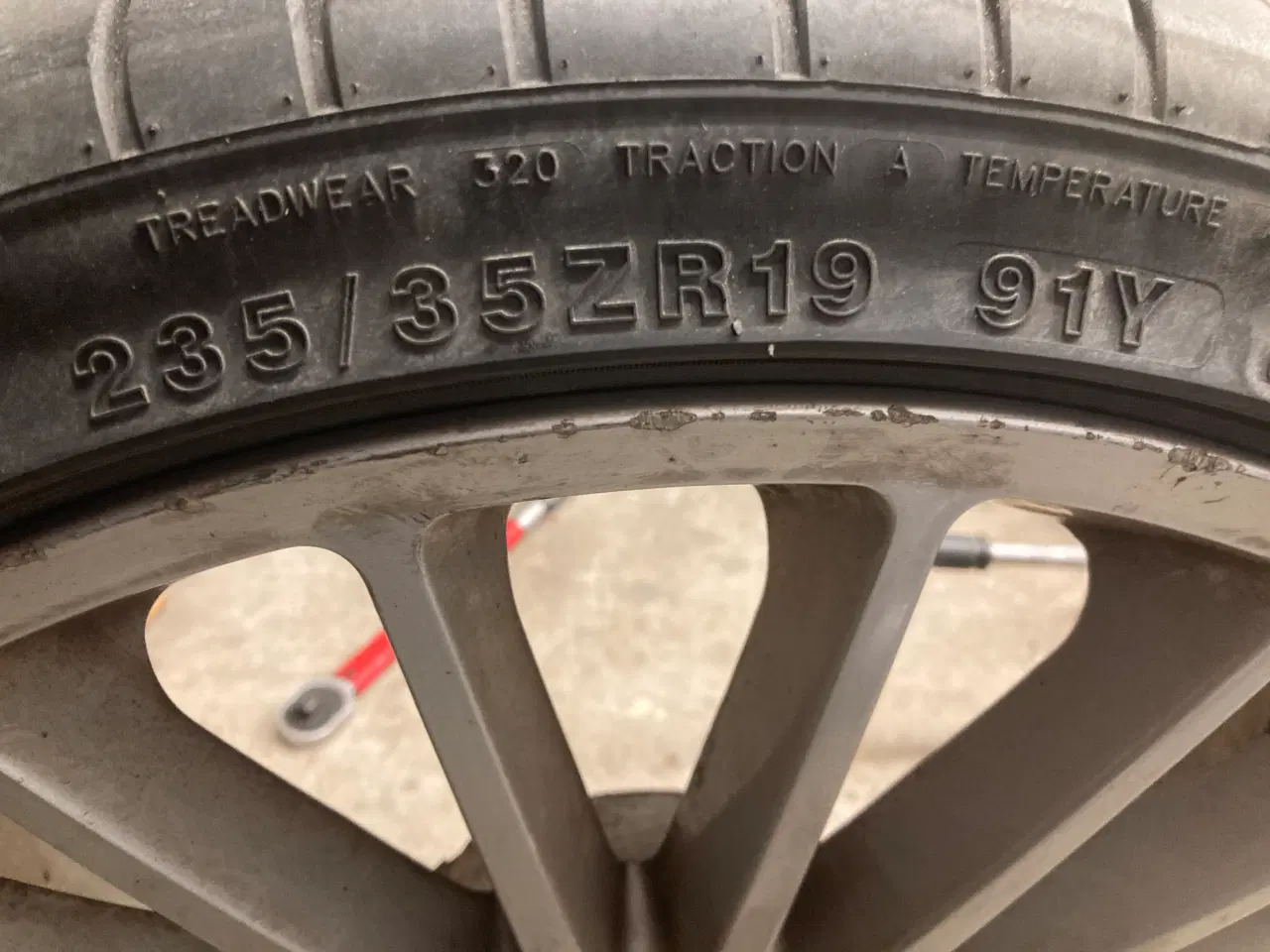 Billede 2 - Bmw 19`` Fælge med dæk ( sommer )