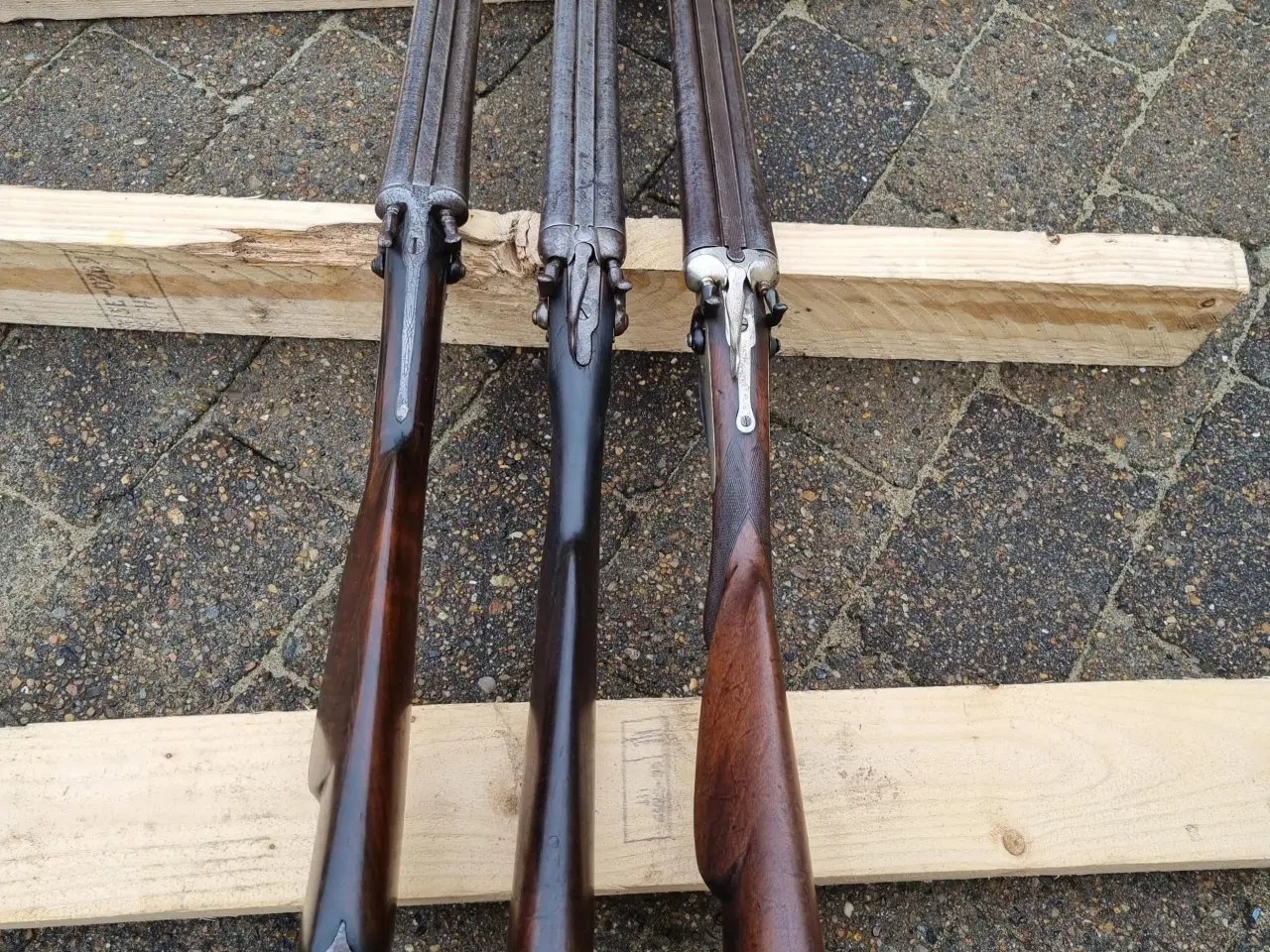 Billede 1 - Gammel Hanegeværer og en underlukker sælges