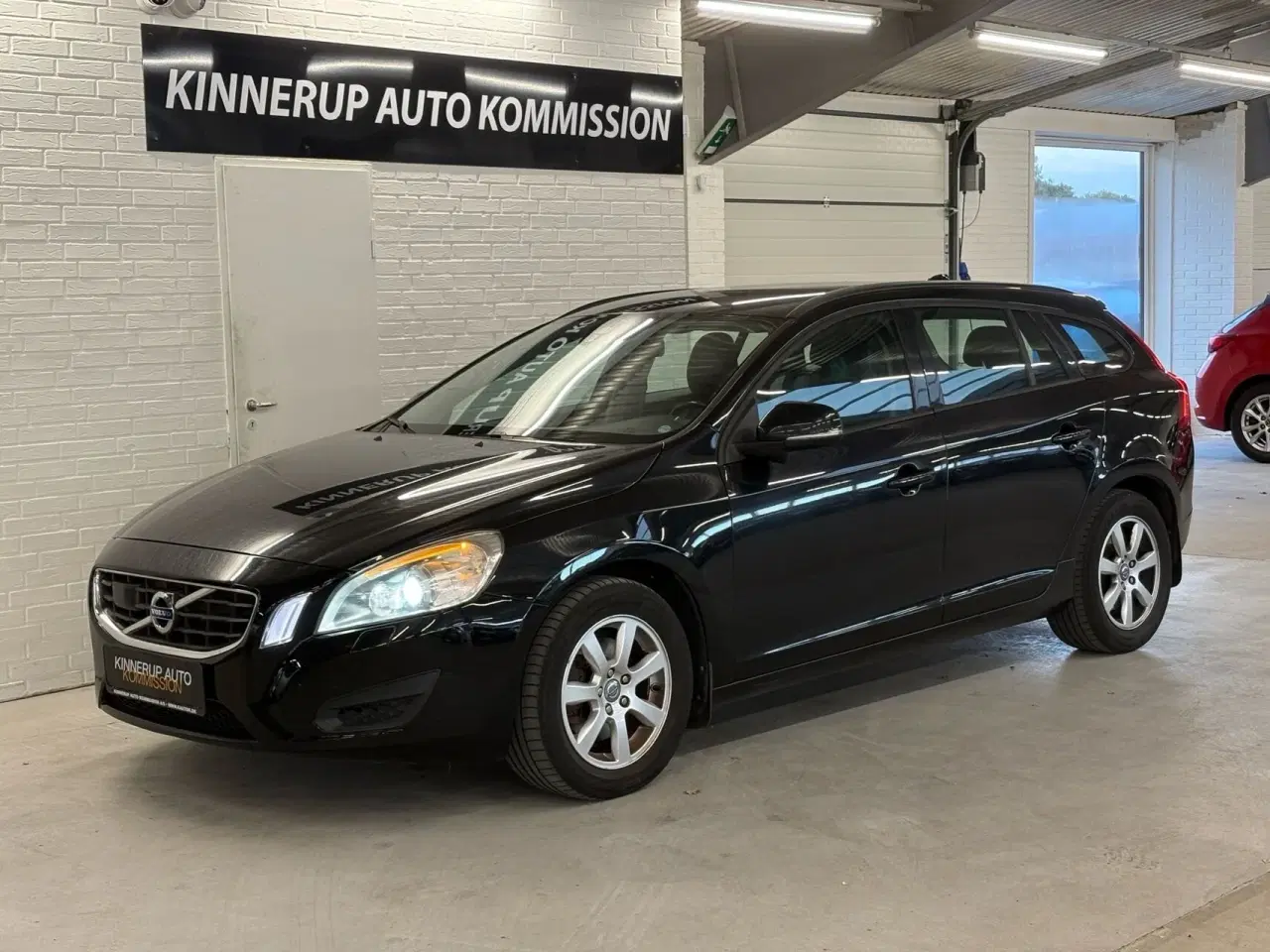 Billede 2 - Volvo V60 1,6 DRIVe Summum Start/Stop 115HK Stc 6g