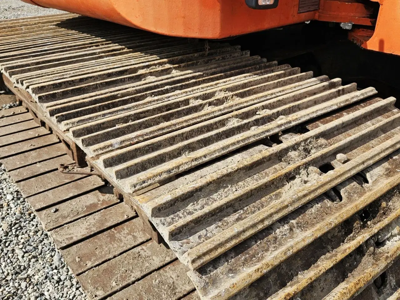 Billede 13 - Terex TC125 / HR42  / brede bånd / tilt / fældehoved mv.