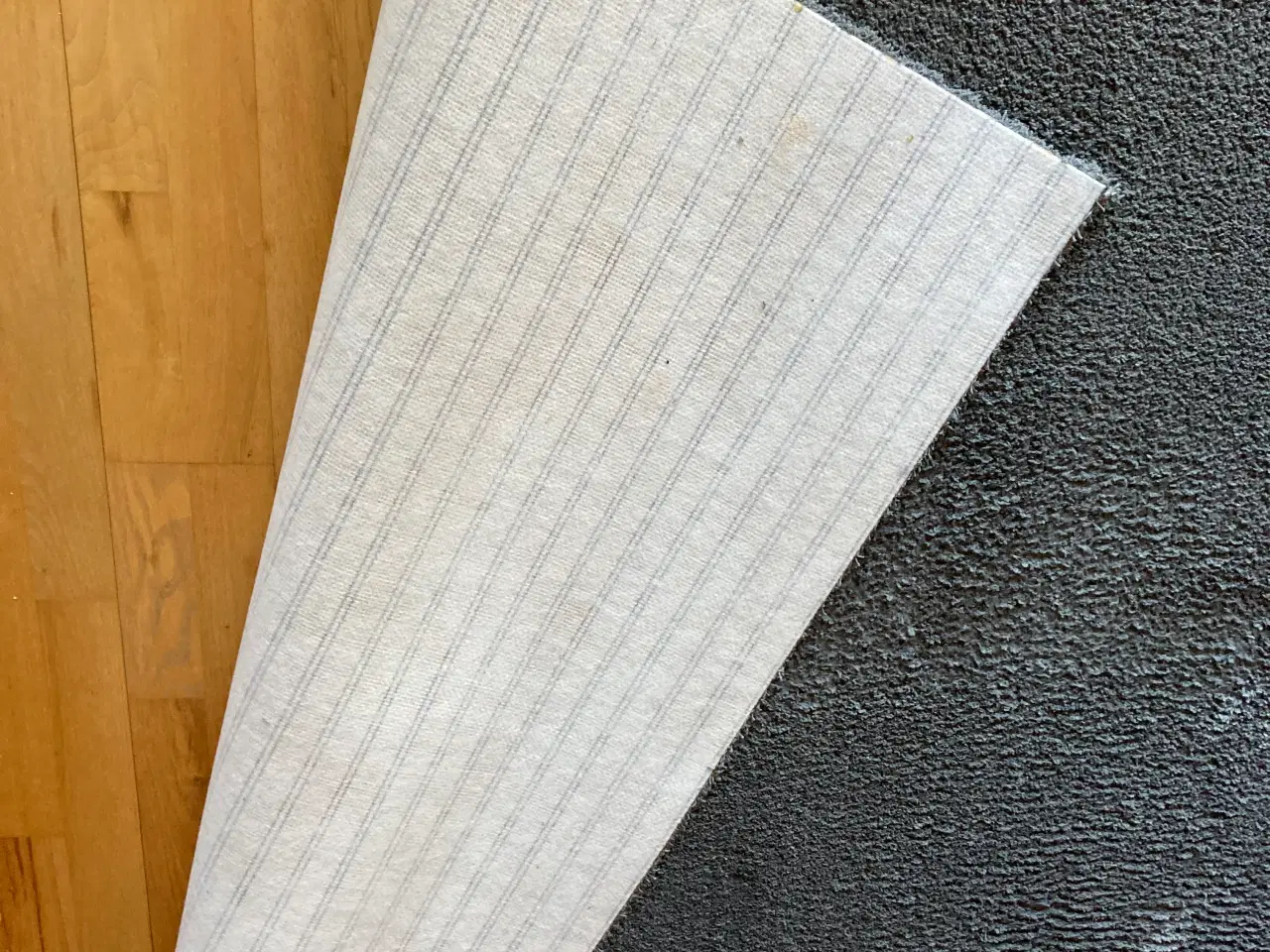 Billede 5 - Casmere tæppe fra TimmMøbler,