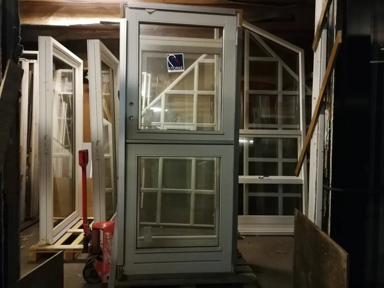 Billede 1 - NY STALDDØR 100X227 VENSTRE UD, KR 4800