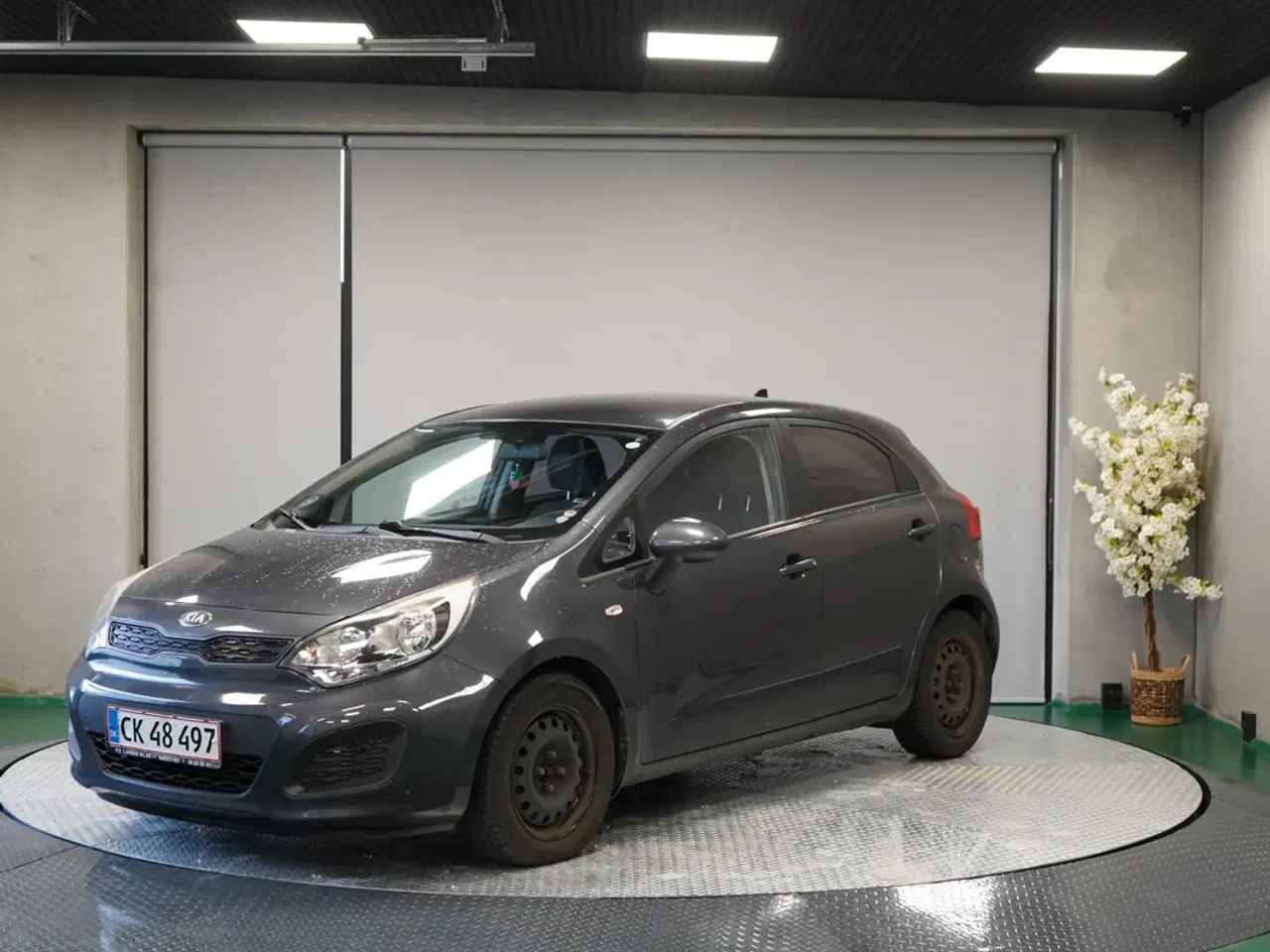 Billede 1 - Fin pendler benzinbil.