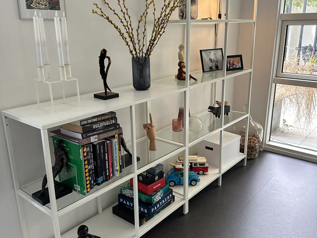 Billede 3 - IKEA VITTSJÖ REOL I UDGÅET FARVE (hvid)