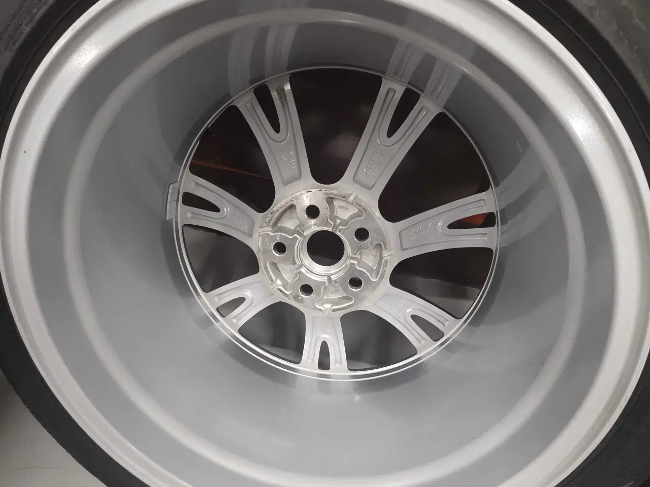 Billede 3 - Originale Tesla vinterhjul 