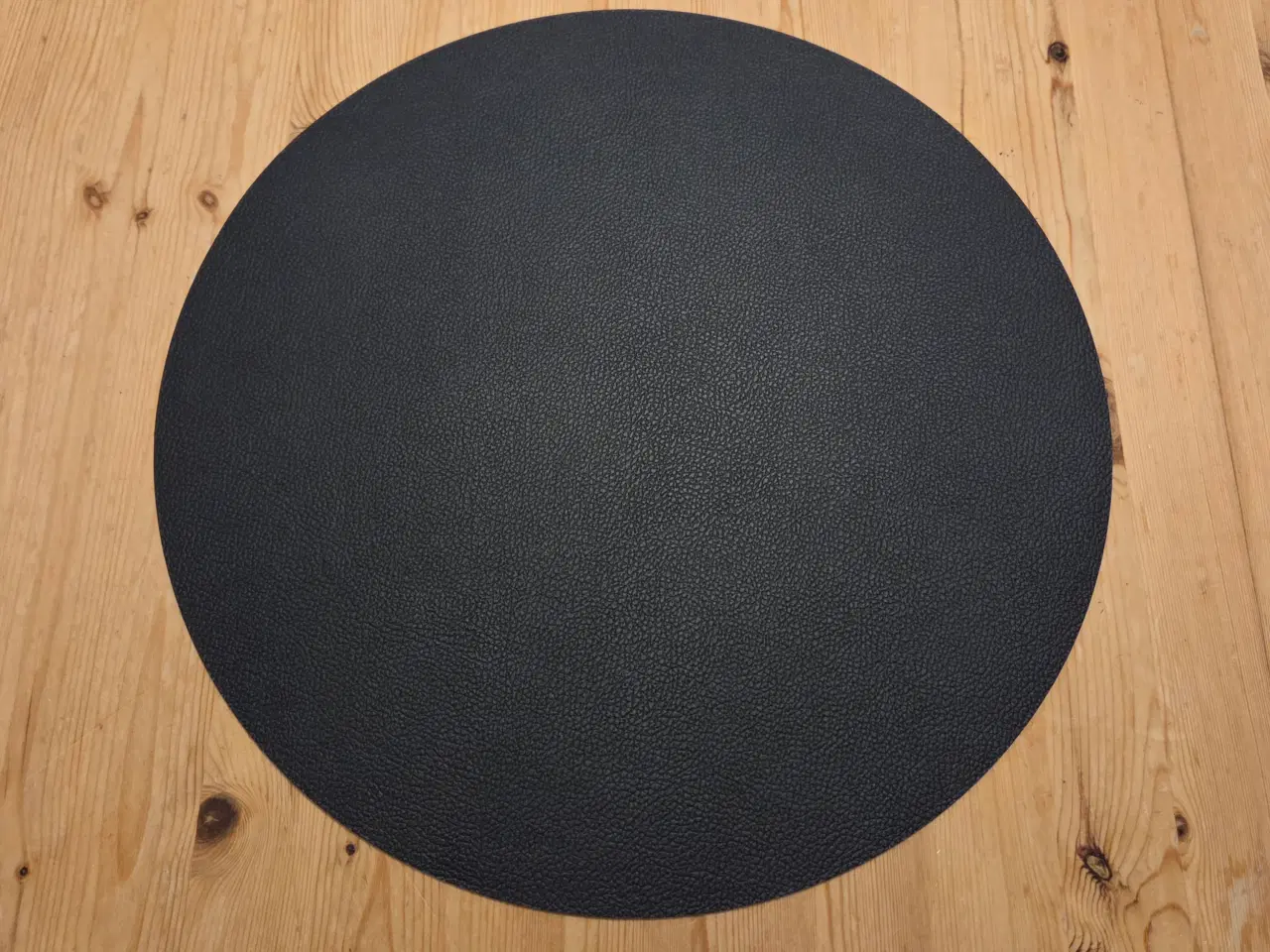 Billede 5 - Vendbar dækkeserviet Ø38 cm