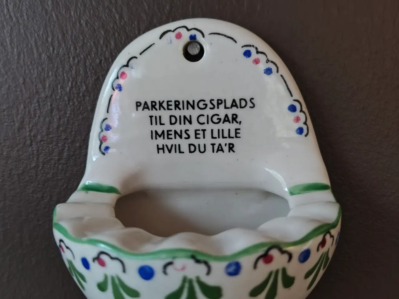 Billede 2 - Sjov Aksini askebæger til væg