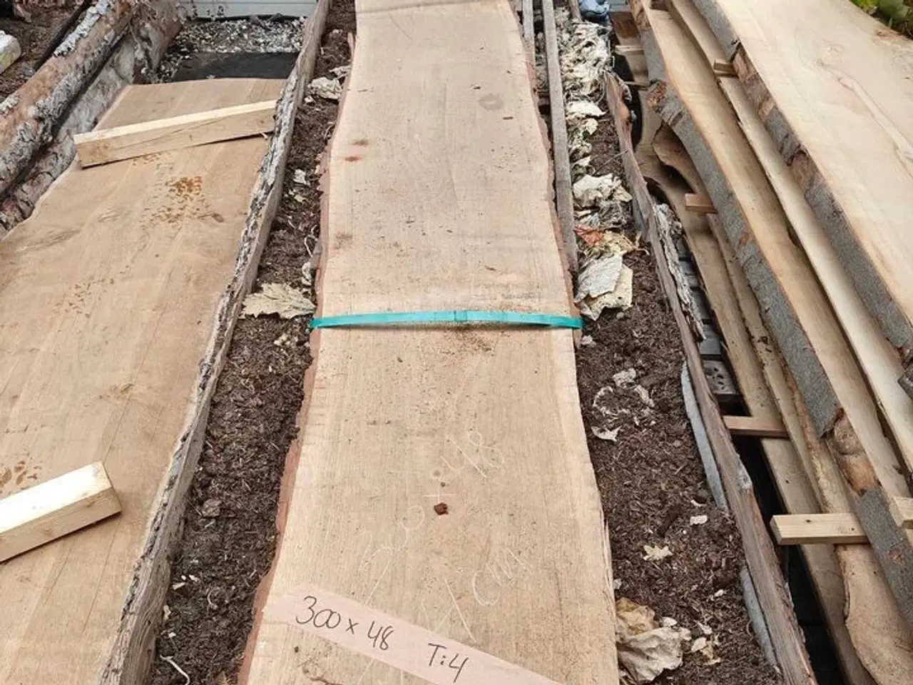 Billede 1 - 1 stk. Egetræsplanke str. 300 x 48 x 4