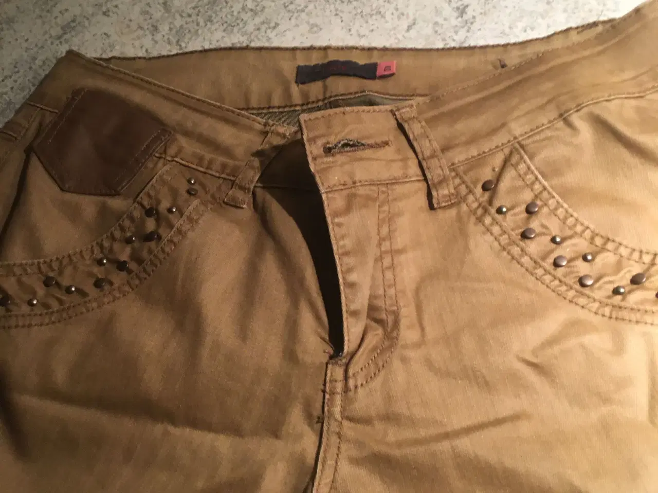 Billede 3 - Helt nye Jam Luxury jeans str. 40