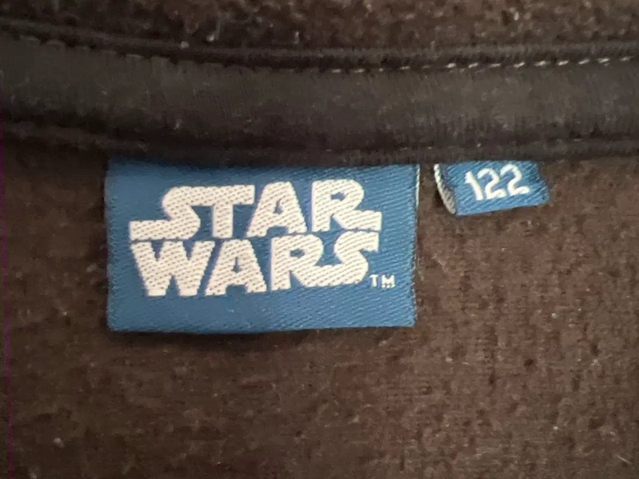 Billede 4 - Star wars fleecejakke størrelse 122