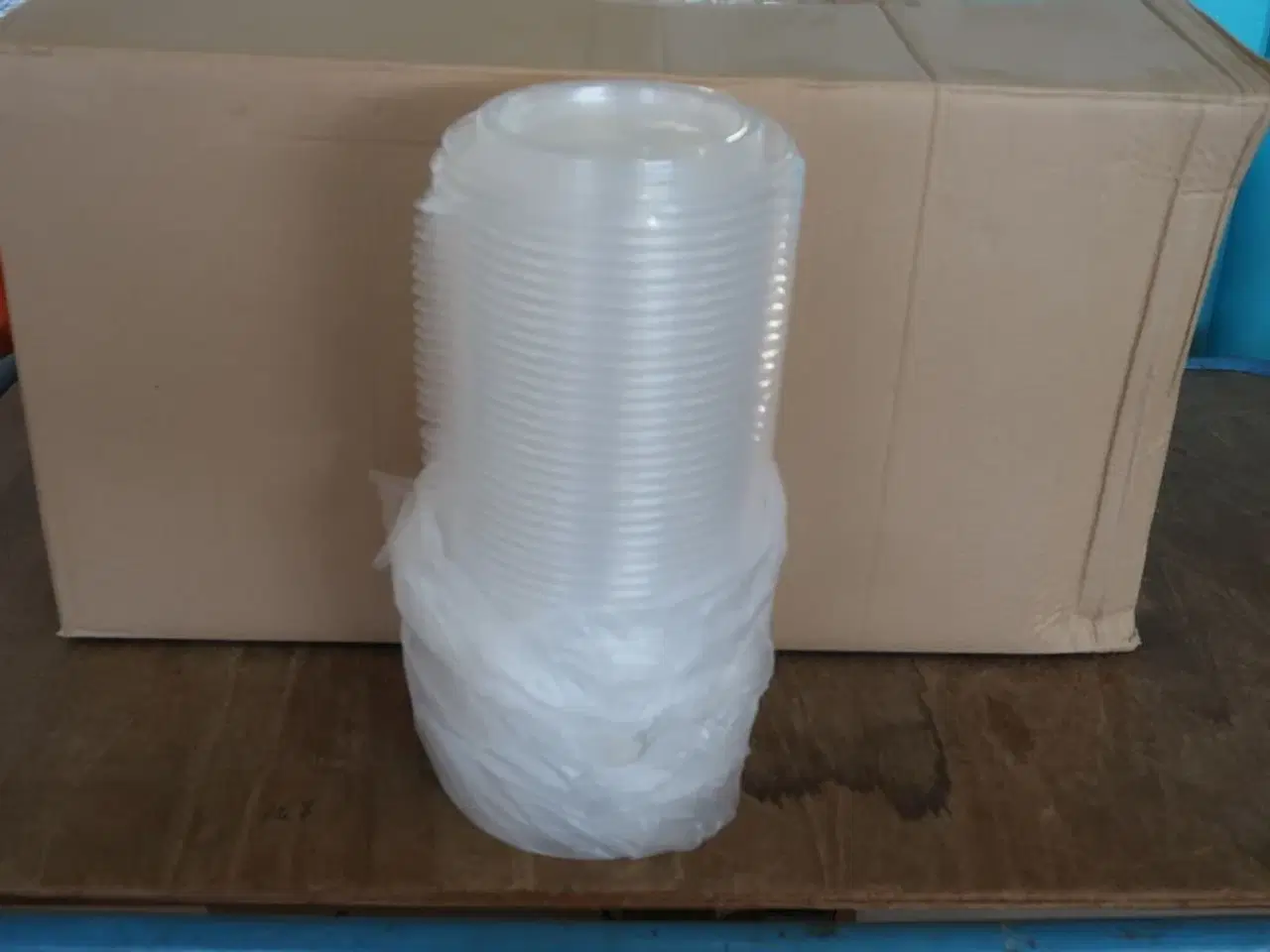 Billede 1 - 4 kasser (400 pr. stk.) Låg til  madbakker    DUNI  550 CC PP KAPAK