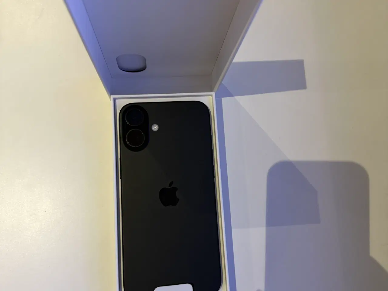 Billede 2 - HELT NY iPhone 16 Plus 256 GB 