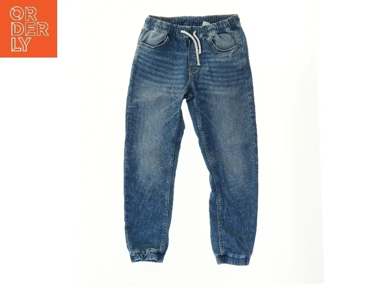 Billede 1 - Børnejeans med elastik og snøre fra H&M (str. 146)