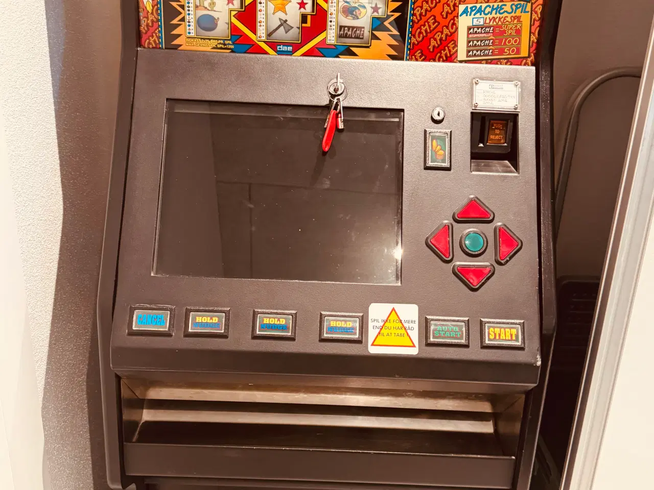 Billede 5 - Apache spilleautomater med skærm