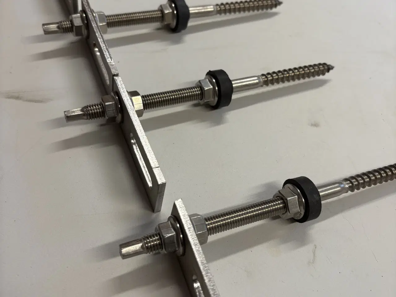 Billede 3 - 200 mm stokskruer til solcelle skinner