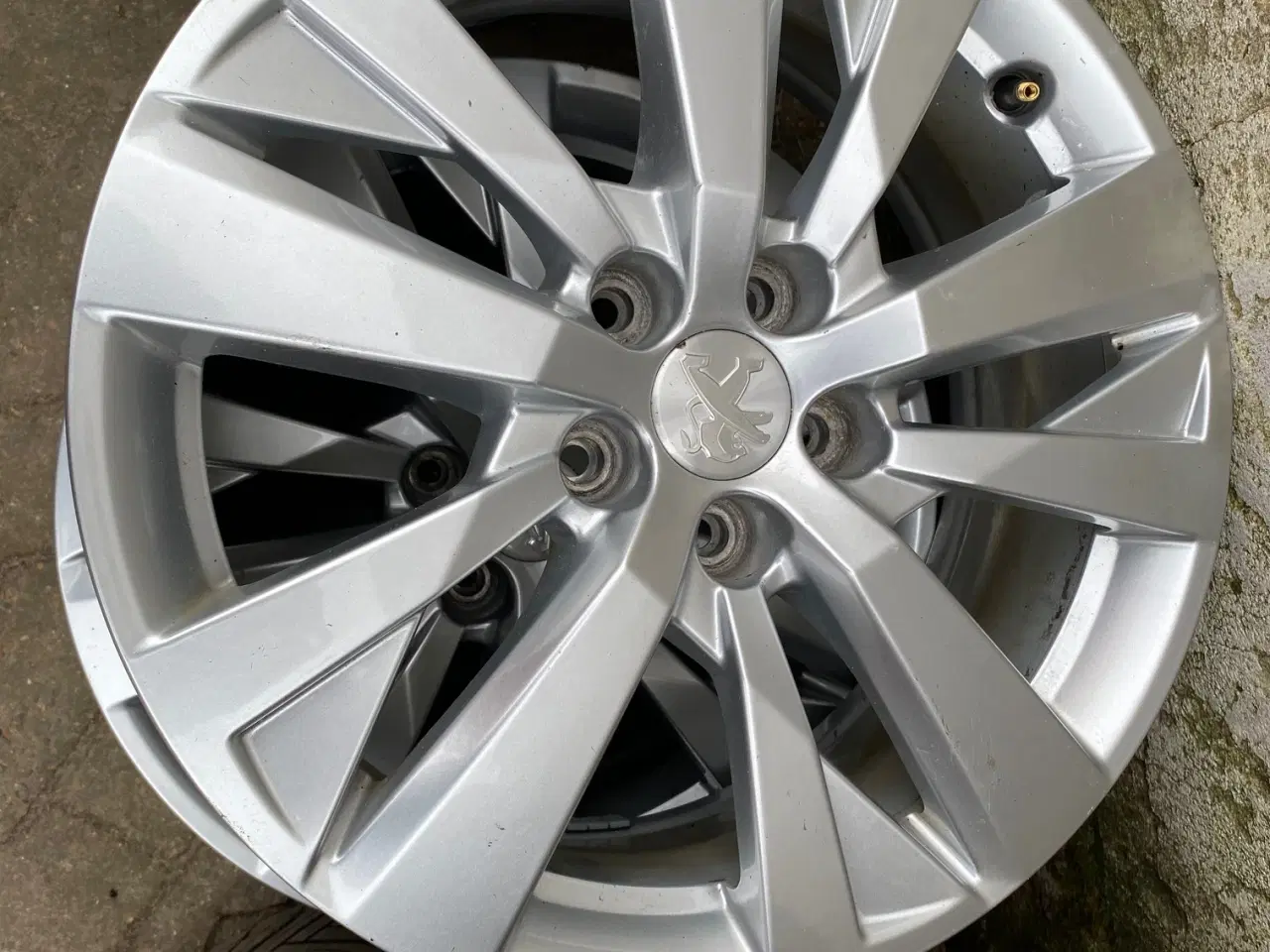 Billede 4 - Alufælge Peugeot 3008