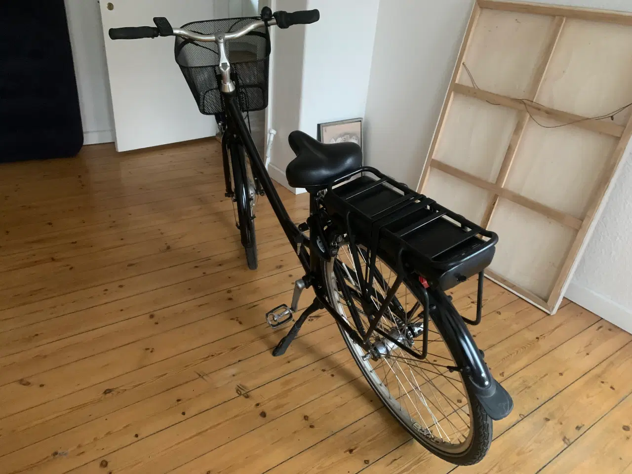 Billede 4 - Nyere xzite dame elcykel