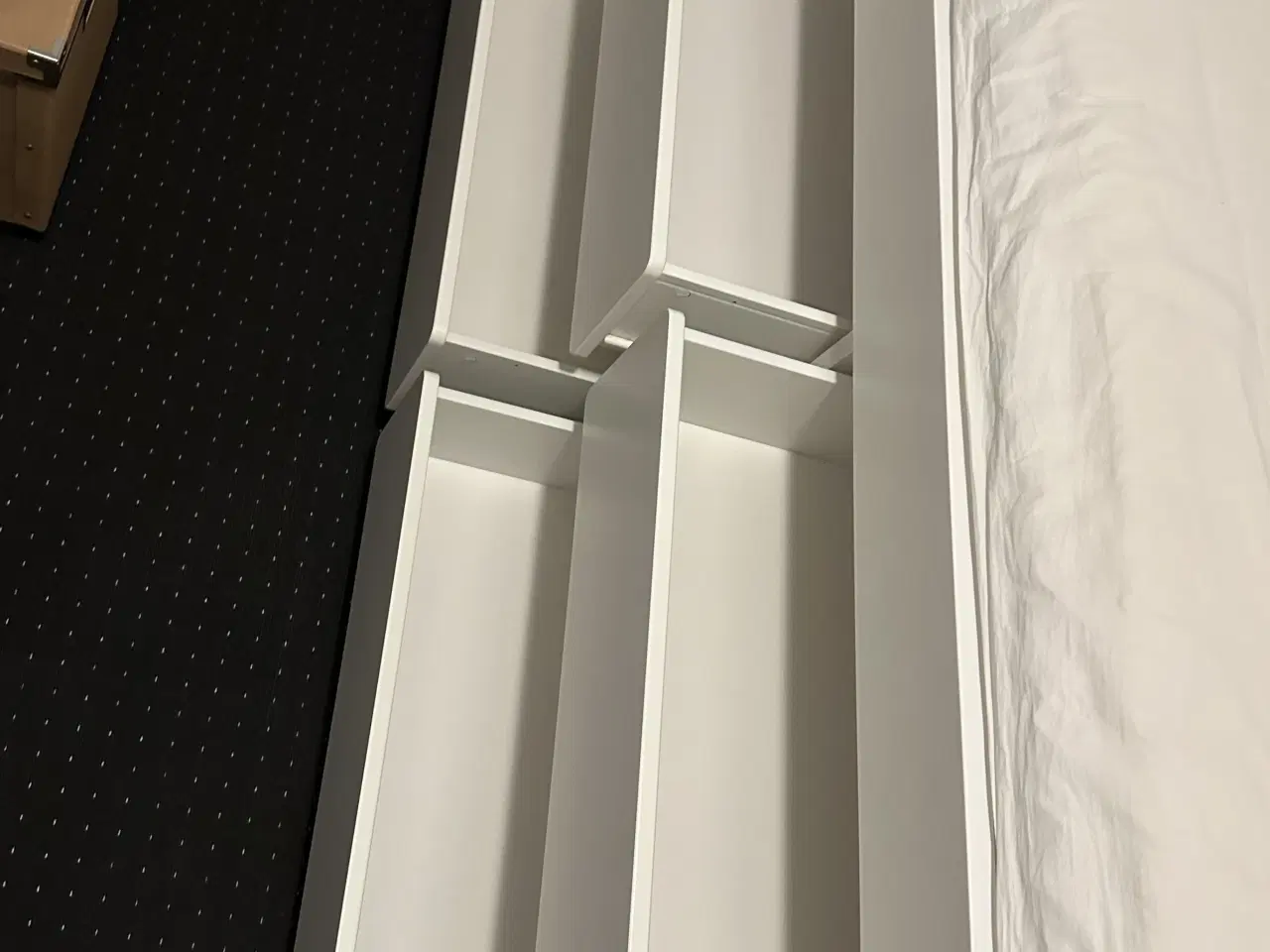 Billede 4 - Seng med opbevaring