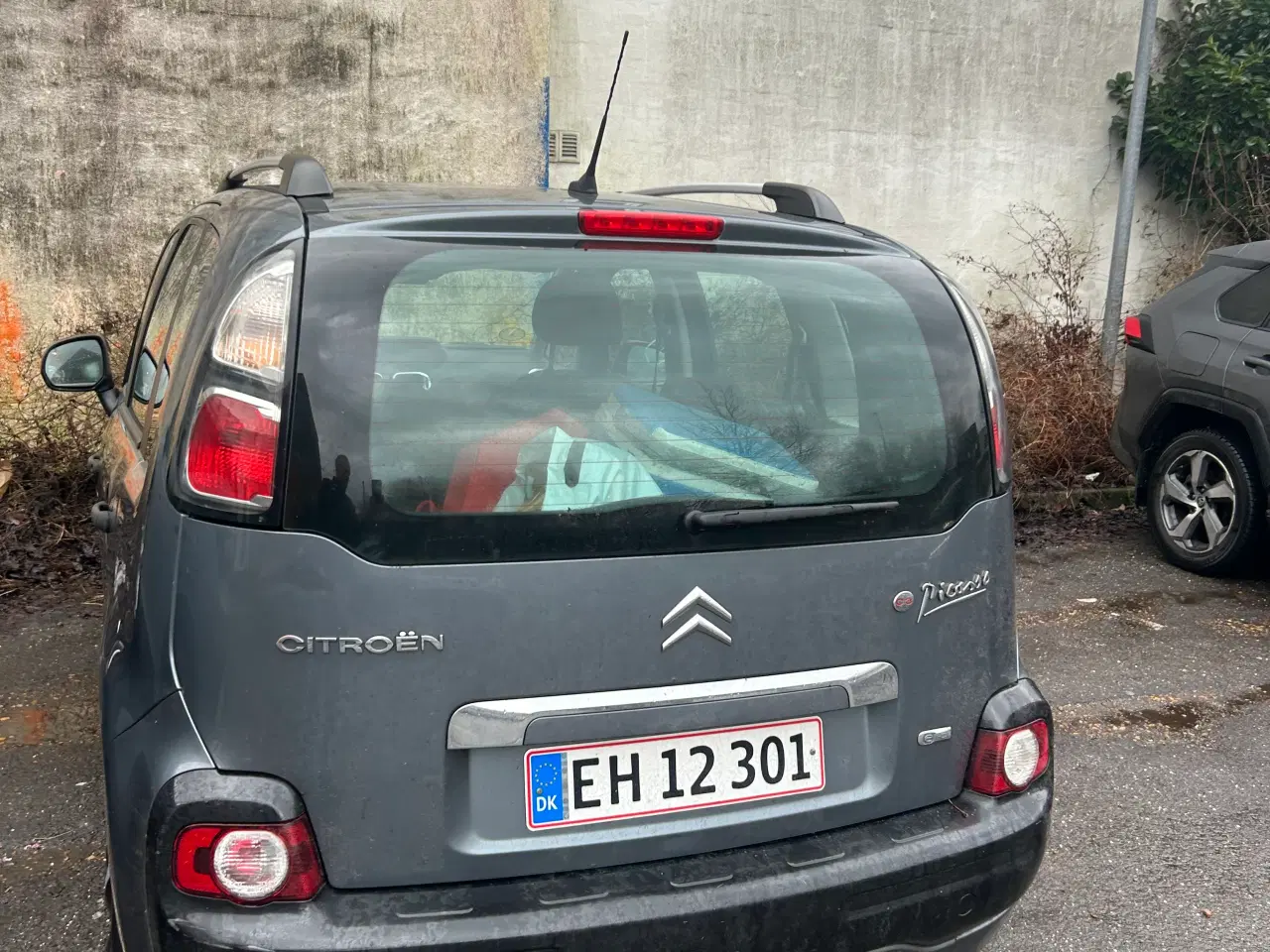 Billede 3 - C3 Picasso aut med syn plader og træk