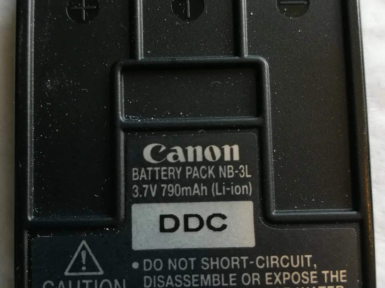 Billede 3 - Canon lader og Batteri
