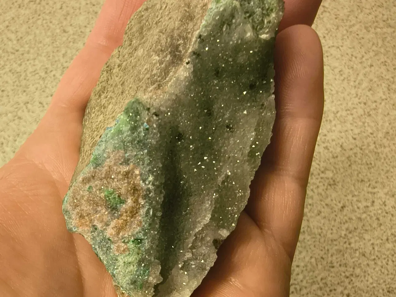 Billede 10 - Forskellige rå krystaller, 5 stk.