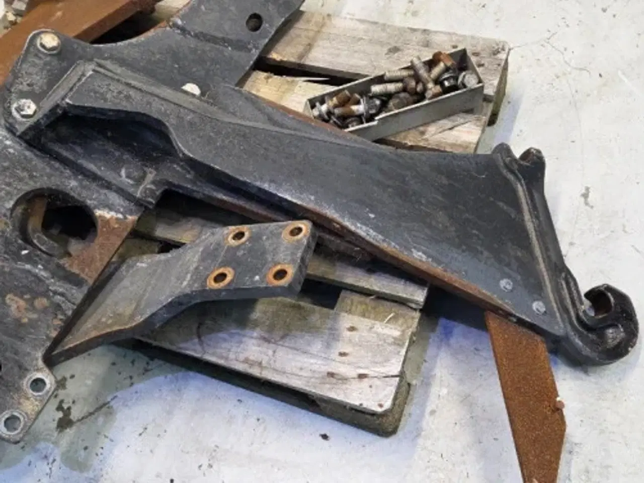 Billede 17 - New Holland T6 Frontlæsse Beslag 47714850