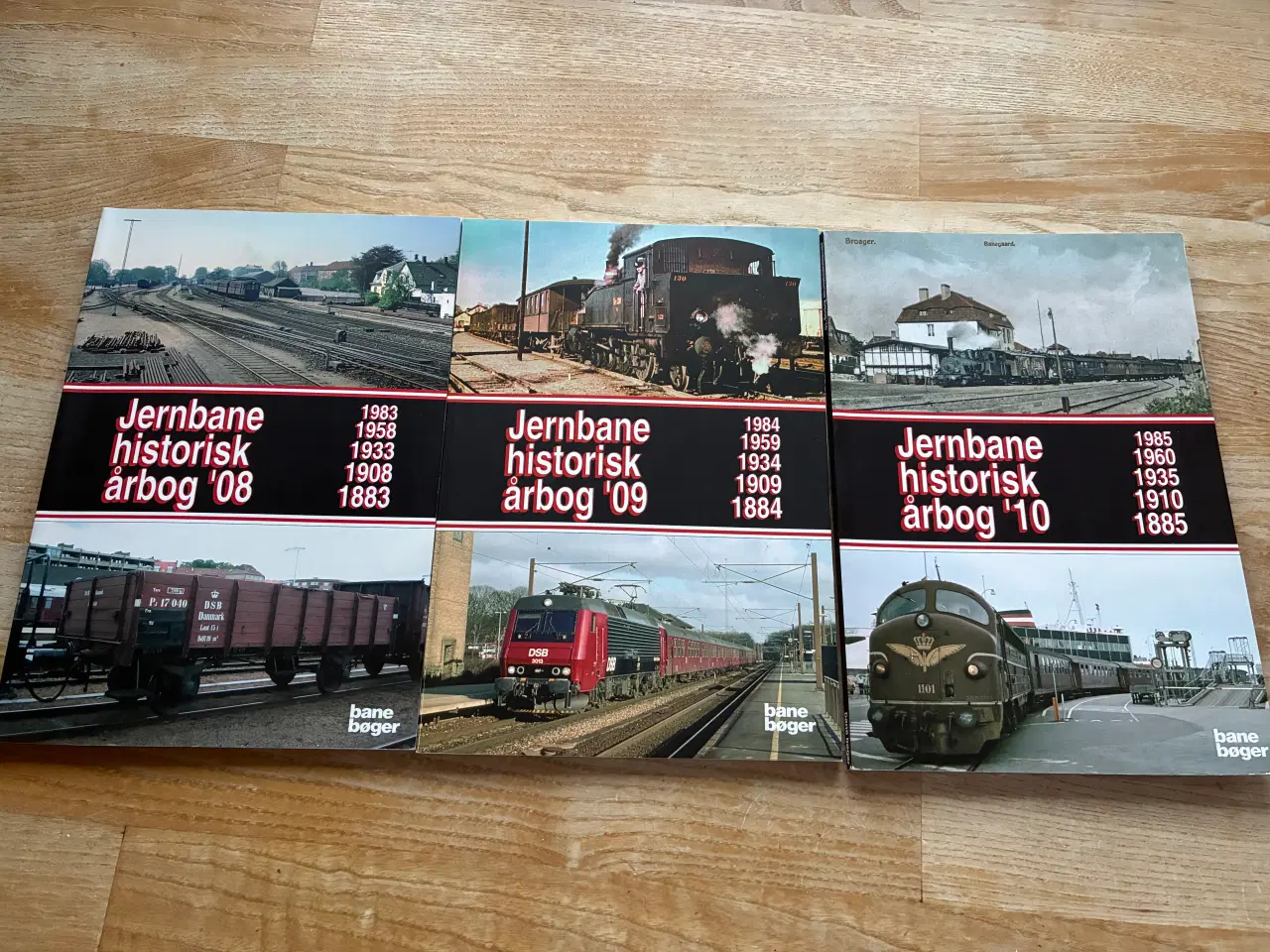 Billede 2 - 15 stk. Jernbane Historisk Årbog.
