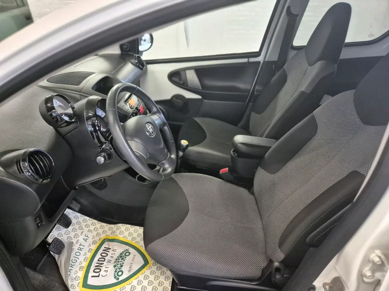 Billede 8 - Toyota Aygo 1,0 VVT-I Black&White 68HK 5d