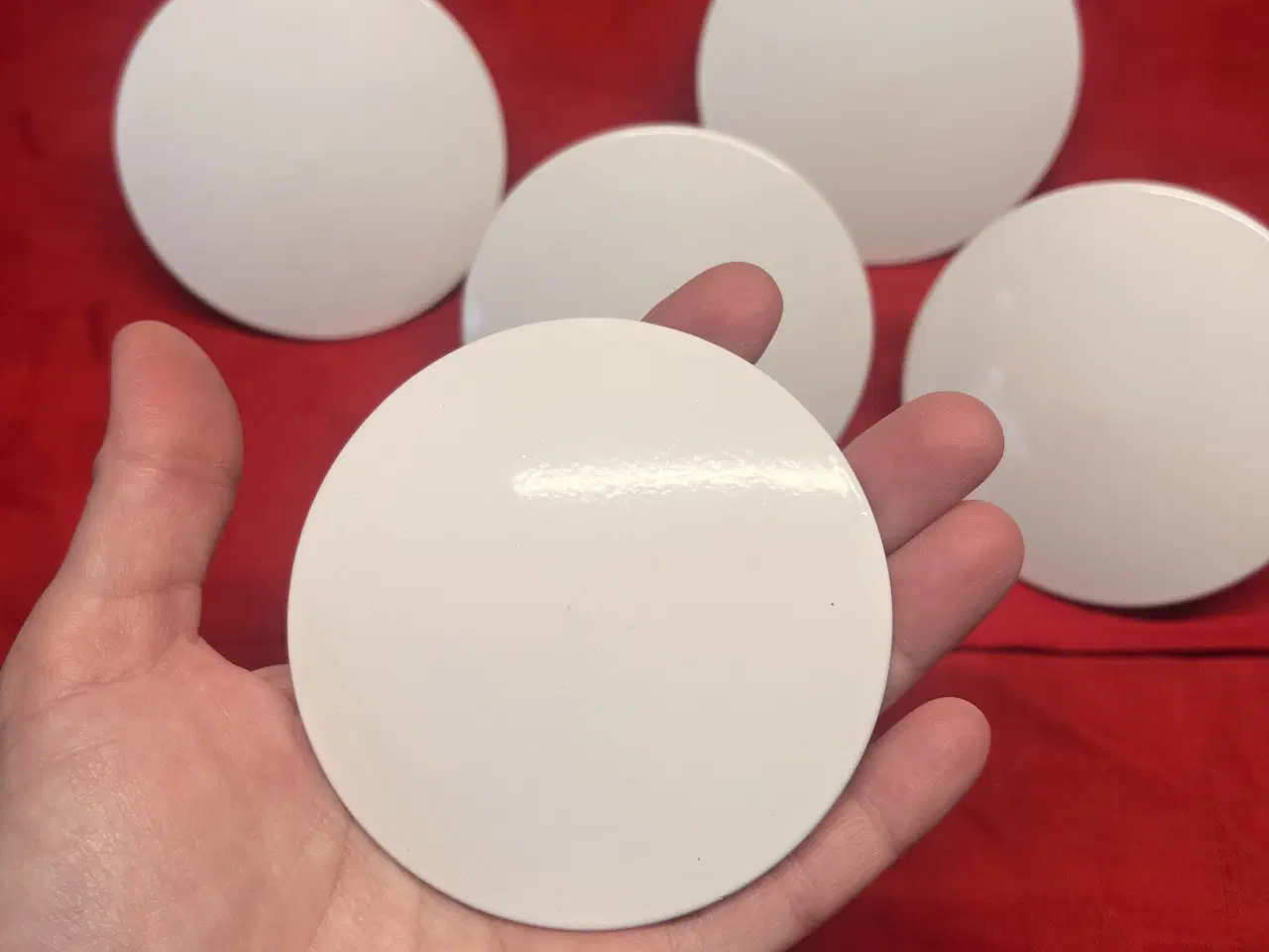 Billede 1 - 5 stk store metal knopper/knager