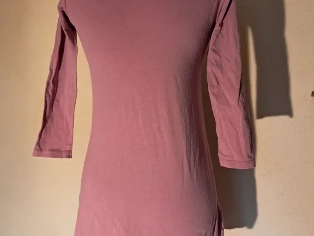 Billede 3 - Name it med disney print str. 128 natkjole