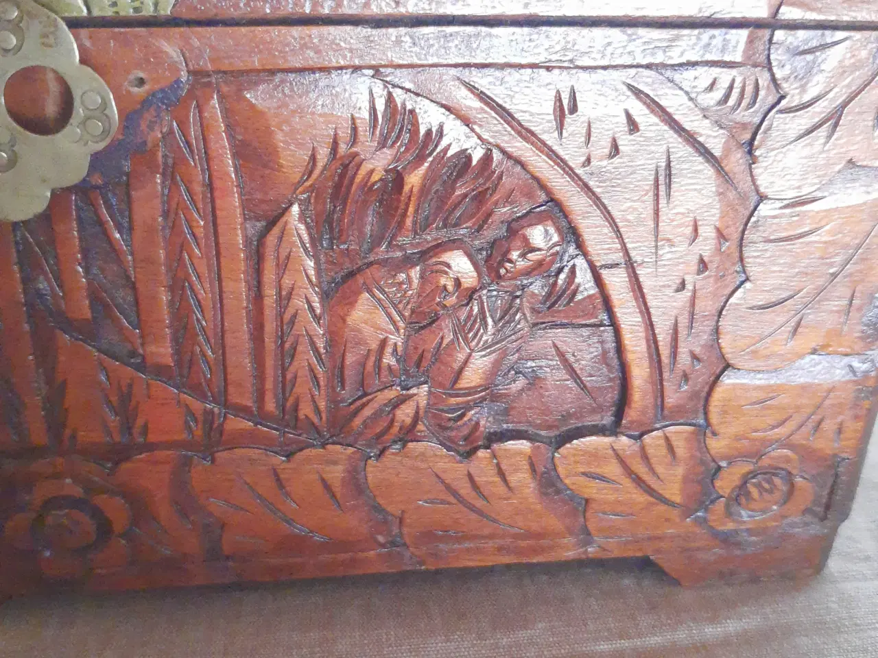 Billede 6 - Kamfertræs skrin.