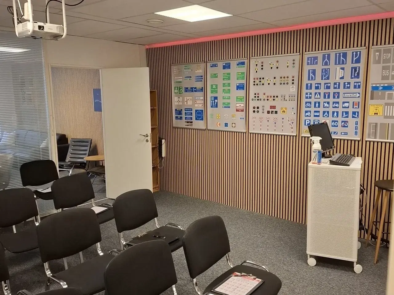 Billede 2 - Kontor til leje på Sct. Nicolaigade st.