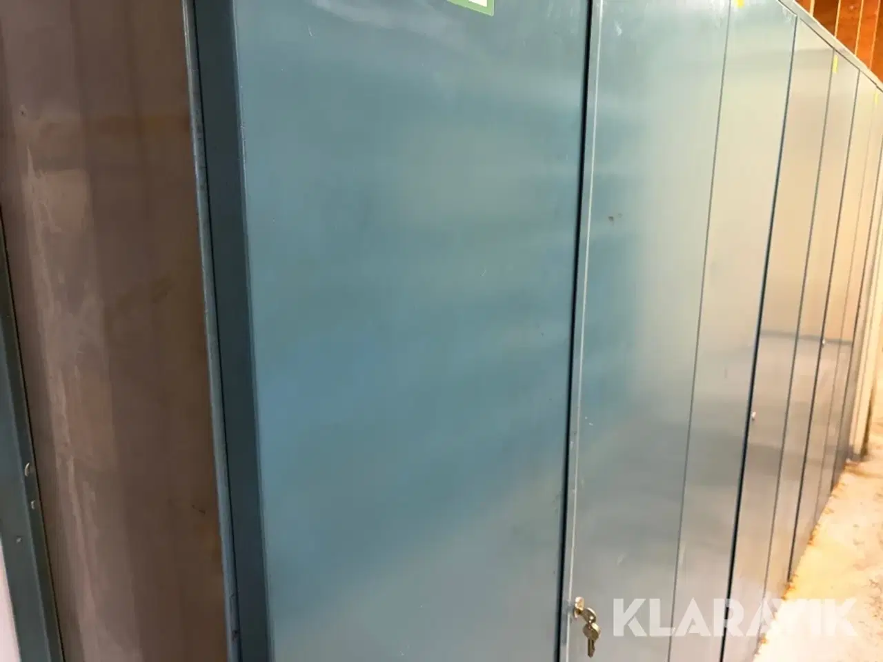 Billede 11 - Værkstedsskabe med nøgler 4 styk