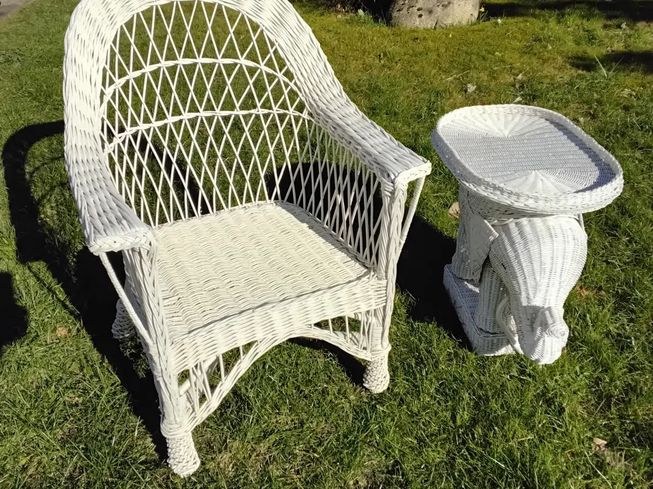 Billede 5 - Hvid vintage kurvestol i super god stand